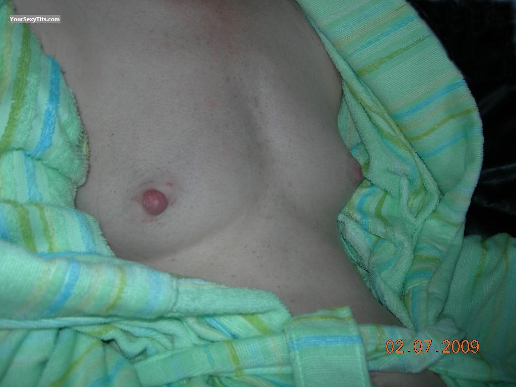 Tit Flash: Very Small Tits - Nadine from Germany